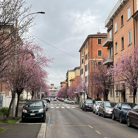 Casa Meli, Ampio Bilocale Nuovo Apartment โบโลญญา ภายนอก รูปภาพ